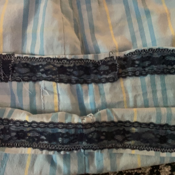 Burberry Vintage light Blue Yellow Paid Skirt 💙 - Picture 9 of 10